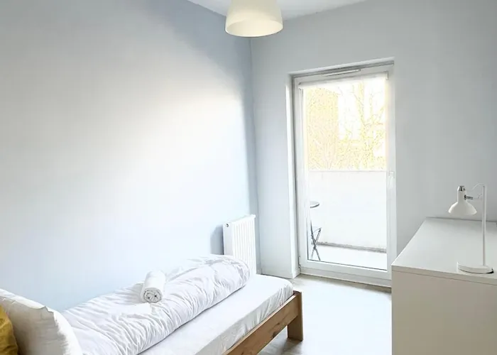 The Grand Martini - 2 Bedrooms, 2 Bathrooms, 2 Parking Places - Wroapart