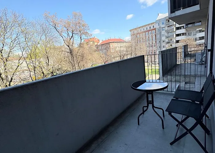 The Grand Martini - 2 Bedrooms, 2 Bathrooms, 2 Parking Places - Wroapart 브로츠와프