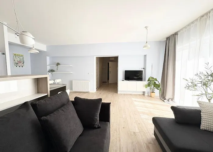 The Grand Martini - 2 Bedrooms, 2 Bathrooms, 2 Parking Places - Wroapart *