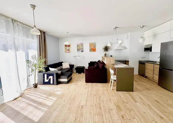 The Grand Martini - 2 Bedrooms, 2 Bathrooms, 2 Parking Places - Wroapart * 브로츠와프